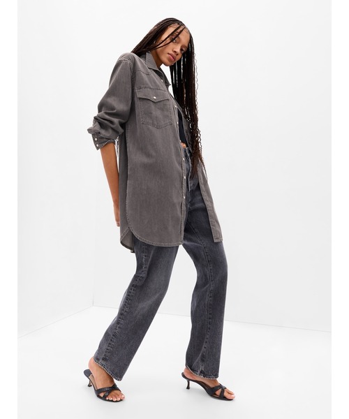 GAP(ギャップ)の「オーバーサイズ ウエスタン チュニックシャツ(シャツ/ブラウス・レディース・ブラック・S/M/L/XS/XXS)」の7枚目の写真