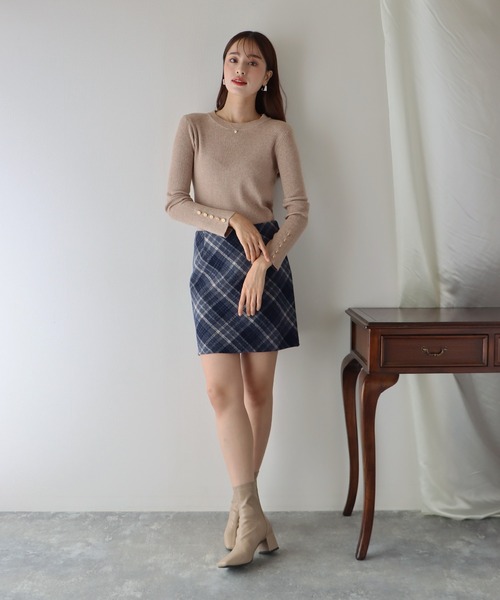 BLUEEAST（ブルーイースト）の「チェック台形ミニスカート（スカート・レディース・ブラック/ベージュ・MEDIUM）」の12枚目の写真