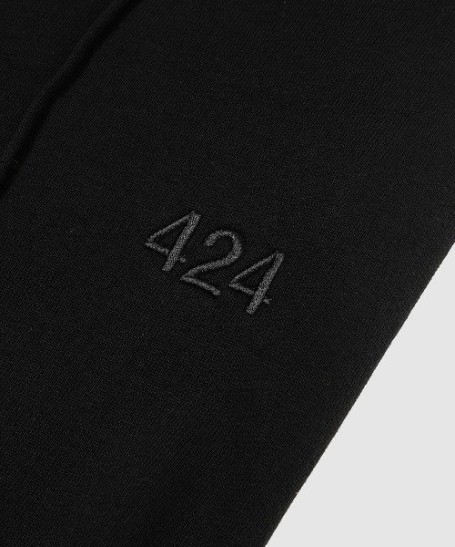 424（フォートゥーフォー）の「PANTALONE SPORTIVO RIC.TO/SWEATPANT（スウェットパンツ・メンズ・ブラック・M/L）」の3枚目の写真