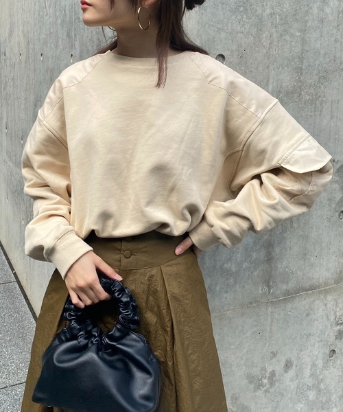 Lui's（ルイス）の「ミリタリーデザイン裏毛プルオーバー（スウェット・レディース・ブラック/ベージュ/カーキ・FREE）」の6枚目の写真