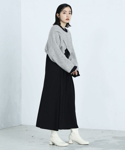 fredy emue（フレディエミュ）の「ストレッチヒールショートブーツ（ブーツ・レディース・ブラック/ライトグリーン/アイボリー・S/M/L）」の18枚目の写真