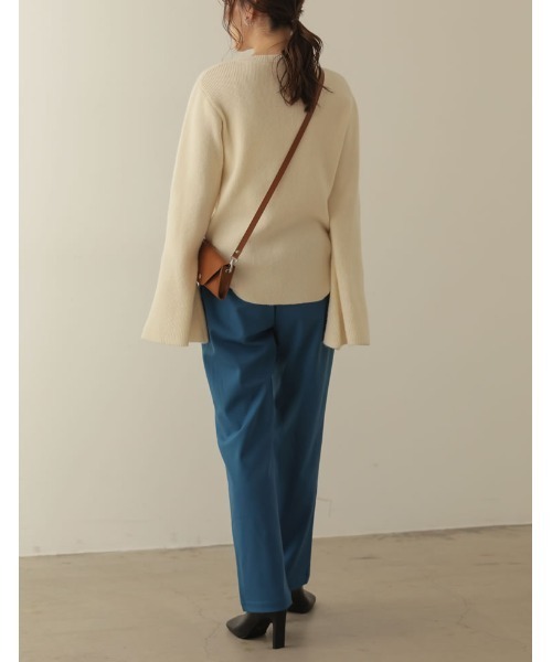 Re:EDIT（リエディ）の「[金子麻貴さん着用][WINTER COLLECTION]アルパカタッチクルーネックフレアスリーブ起毛ニットトップス（ニット/セーター・レディース・ブラック/アイボリー/ブルー/ブラック系その他/ブラウン/ピンク/イエロー・FREE）」の12枚目の写真