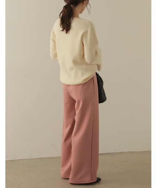 Re:EDIT（リエディ）の「[金子麻貴さん着用][WINTER COLLECTION]アルパカタッチクルーネックフレアスリーブ起毛ニットトップス（ニット/セーター・レディース・ブラック/アイボリー/ブルー/ブラック系その他/ブラウン/ピンク/イエロー・FREE）」の14枚目の写真