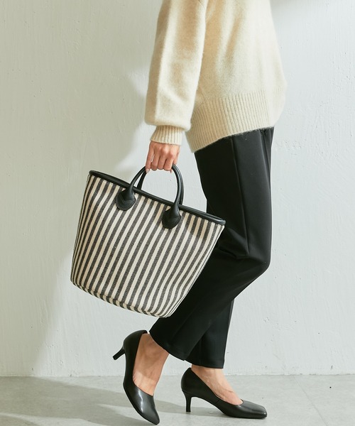 PAPILLONNER（パピヨネ）の「SEAU/バケツトートレザーバッグ/軽量/WEB