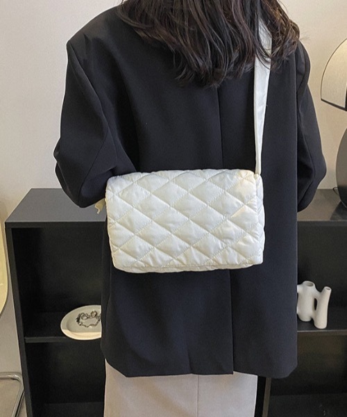 Burner(バーナー)の「【OKUOKU 0909】キルティングショルダーバッグ oku-bag-686615018518-135(ショルダーバッグ・レディース・A/B・FREE)」の2枚目の写真