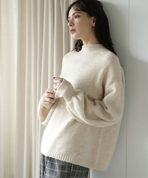 LAKOLE(ラコレ)の「3Gスフレタッチパフスリーブプルオーバー / 295186(ニット/セーター・レディース・ライトグレー/オレンジ/ブルー/モカ/アイボリー・SMALL/MEDIUM)」の4枚目の写真