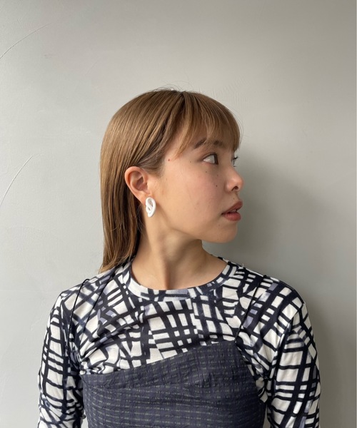 SANSeLF(サンセルフ)の「white asymmetry pierce【SANSeLF】sanak23s006(ピアス(両耳用)・レディース・A/B・FREE)」の12枚目の写真