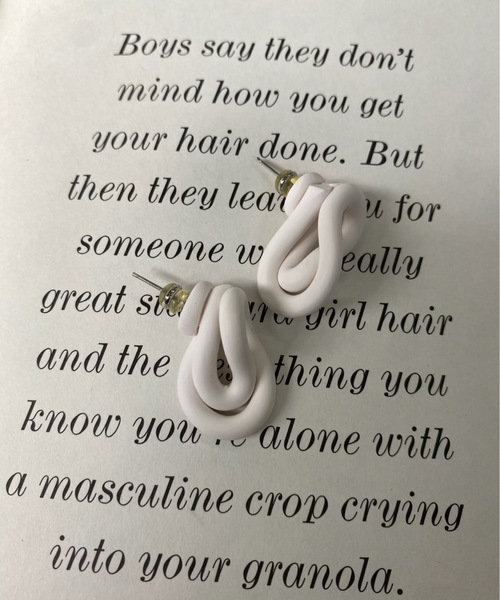 SANSeLF(サンセルフ)の「white asymmetry pierce【SANSeLF】sanak23s006(ピアス(両耳用)・レディース・A/B・FREE)」の20枚目の写真