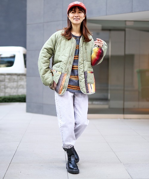 チチカカ(チチカカ)の「マルチボーダープルオーバー【ユニセックス】(Tシャツ/カットソー・メンズ・ホワイト/グリーン/グレー・FREE)」の19枚目の写真