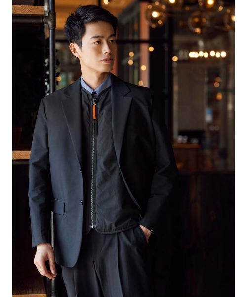 Perfect Suit FActory(パーフェクトスーツファクトリー)の「SPALDING リバーシブルベスト ネイビー/ブラック(ベスト・メンズ・ブラック/ネイビー・L/M/LL)」の5枚目の写真