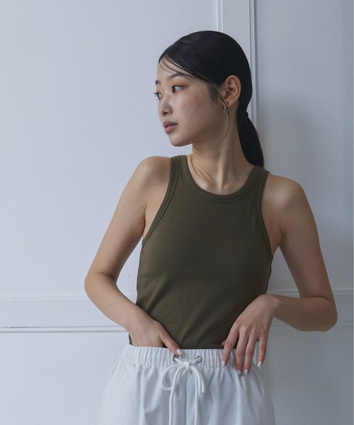 feepur（フェピュール）の「カップ付きアメスリタンク（タンクトップ・レディース・ブラック/オリーブ/ホワイト/オートミール・MEDIUM）」の4枚目の写真