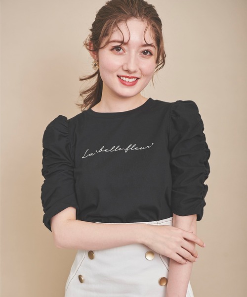31 Sons de mode(トランテアン ソン ドゥ モード)の「シャーリングスリーブロゴTシャツ(Tシャツ/カットソー・レディース・オフホワイト/ブラック・36)」の16枚目の写真