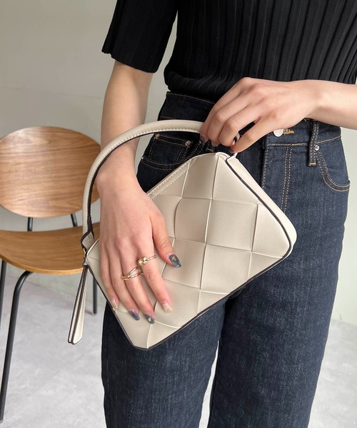 CAPRICIEUX LE'MAGE(カプリシューレマージュ)の「メッシュボストンバッグ(ハンドバッグ・レディース・ブラック/ホワイト/ブラウン・FREE)」の4枚目の写真