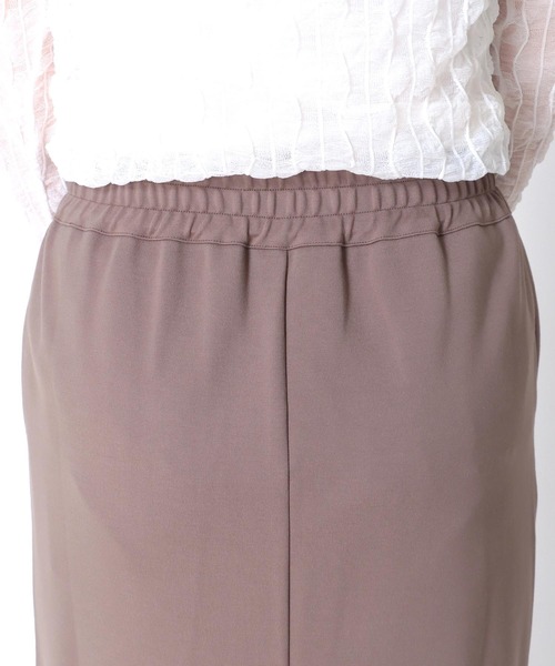 TITE IN THE STORE（ティテ　インザ　ストア）の「ソフトダンボールタイトスカート（スカート・レディース・オフホワイト/ブラック/ブラウン・38）」の15枚目の写真