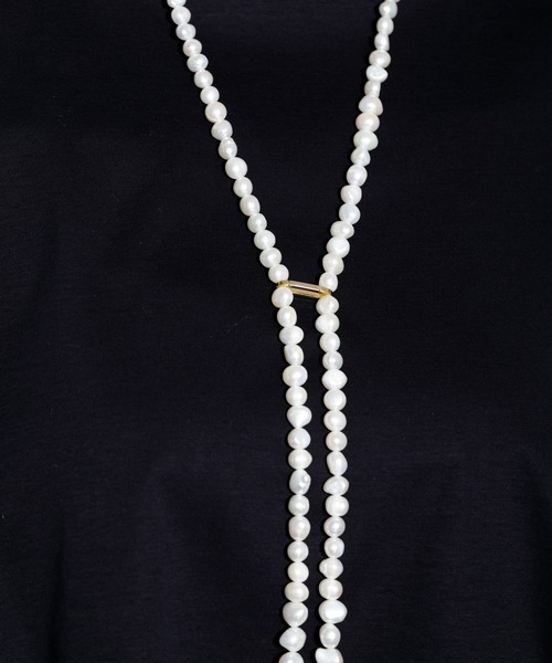 AMERICAN RAG CIE（アメリカンラグシー）の「EO long pearl necklace (100cm)（ネックレス・レディース・シルバー・FREE）」の4枚目の写真
