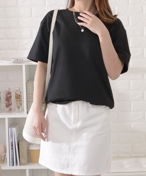 DAYRA(デイラ)の「【選べるネックライン】ゆるシルエット半袖カラーTシャツ(Tシャツ/カットソー・レディース・ベージュ系1/ブラック系1/ピンク系1/ホワイト系2/ピンク系2/オレンジ系2/オレンジ系1/ホワイト系1/ブラウン系1/ベージュ系2/ブラック系2/ブラウン系2・XL/M)」の18枚目の写真