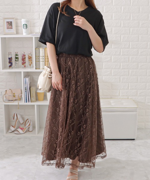 DAYRA(デイラ)の「【選べるネックライン】ゆるシルエット半袖カラーTシャツ(Tシャツ/カットソー・レディース・ベージュ系1/ブラック系1/ピンク系1/ホワイト系2/ピンク系2/オレンジ系2/オレンジ系1/ホワイト系1/ブラウン系1/ベージュ系2/ブラック系2/ブラウン系2・XL/M)」の15枚目の写真
