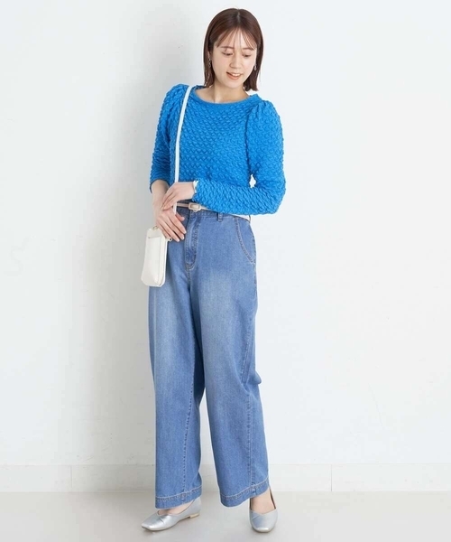 a.v.v(アーヴェヴェ)の「ギャザースリーブぽこぽこトップス(Tシャツ/カットソー・レディース・ブラック/アイボリー/ブルー・38/34/36/40/42)」の15枚目の写真
