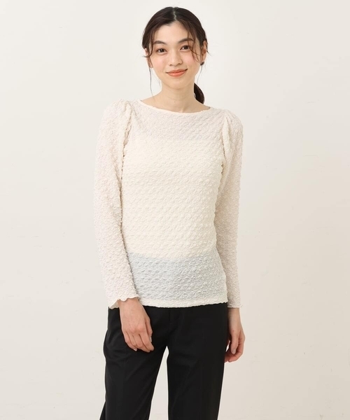 a.v.v(アーヴェヴェ)の「ギャザースリーブぽこぽこトップス(Tシャツ/カットソー・レディース・ブラック/アイボリー/ブルー・38/34/36/40/42)」の19枚目の写真