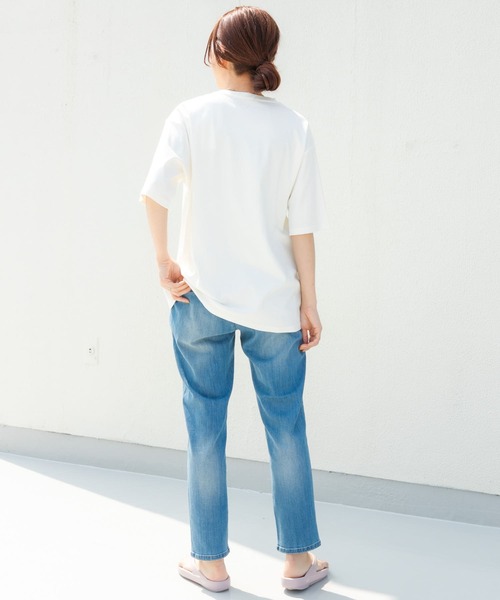 URBAN RESEARCH Sonny Label（アーバンリサーチサニーレーベル）の「コンパクトスムースポンチショートスリーブTシャツ（Tシャツ/カットソー・メンズ・ブルー/ブラウン/グリーン/オフホワイト/ブラック・LARGE/MEDIUM）」の14枚目の写真