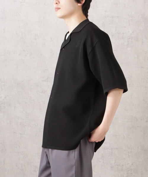 URBAN COLLECTION(アーバンコレクション)の「半袖ニットシャツ(シャツ/ブラウス・メンズ・アイボリー/ブラック/ネイビー・M/XL/L)」の4枚目の写真