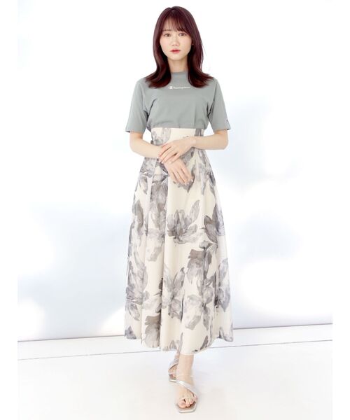 Champion（チャンピオン）の「Champion別注ロゴ入りTシャツ（Tシャツ/カットソー・レディース・ベージュ/オフホワイト/ミント・FREE）」の15枚目の写真