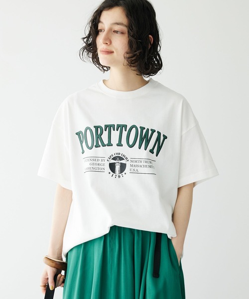 CRAFT STANDARD BOUTIQUE(クラフトスタンダードブティック)の「PORTTOWN Tee ◆(Tシャツ/カットソー・レディース・ブラック/カーキ/ホワイト・M/L)」の1枚目の写真