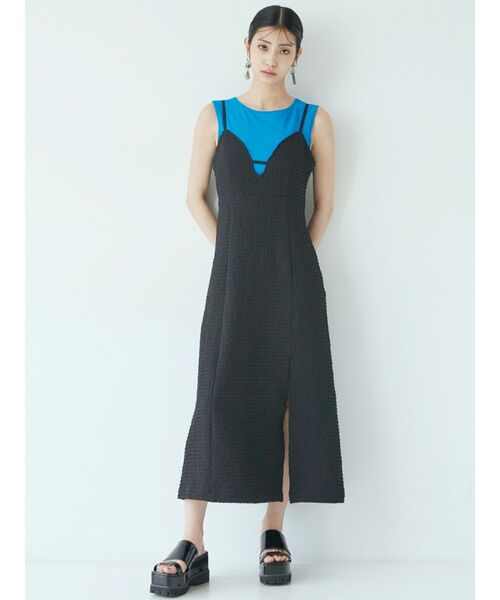 MURUA(ムルーア)の「バックレースアップキャミドレス(ワンピース・レディース・ブラック/ブラウン・FREE)」の3枚目の写真