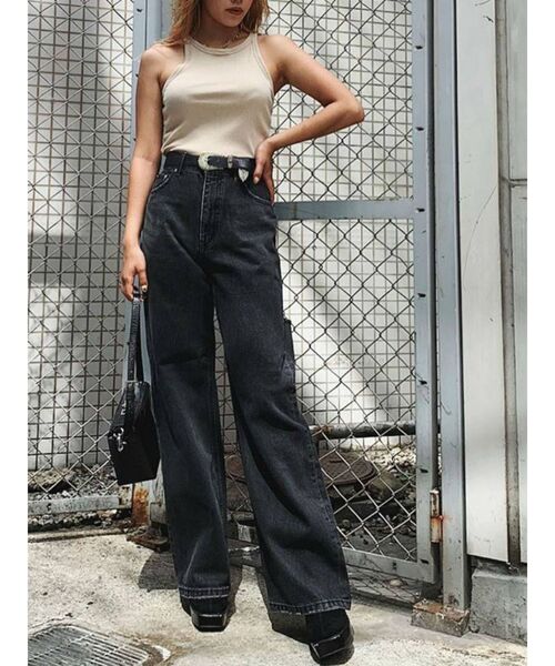 EVRIS（エヴリス）の「メタルバックルフェイクレザーベルト（ベルト・レディース・ブラック/ホワイト/ブラウン・FREE）」の6枚目の写真