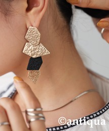 antiqua | 4連マットプレートピアス(ピアス(両耳用))