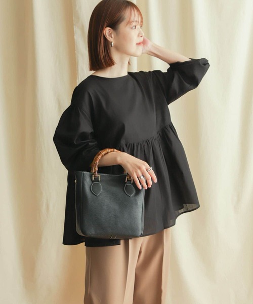 URBAN RESEARCH DOORS（アーバンリサーチドアーズ）の「コットンツイル2WAYギャザーブラウス（シャツ/ブラウス・レディース・ブラック/ブラウン/ブルー・MEDIUM）」の11枚目の写真