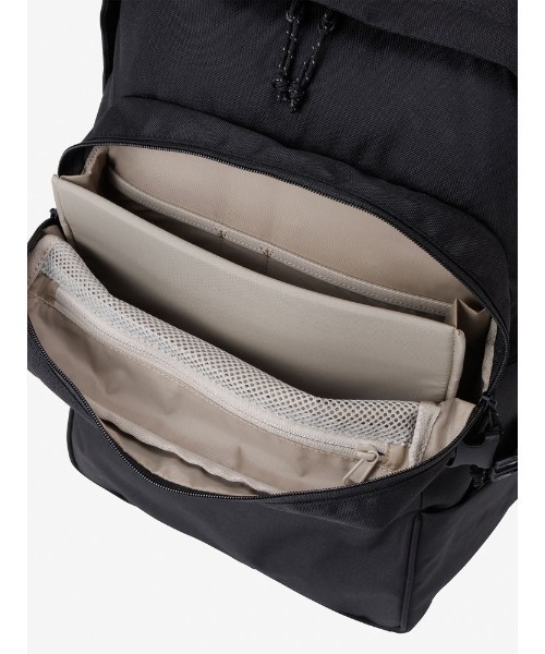 THE NORTH FACE(ザノースフェイス)の「ザ・ノースフェイス / ボルダ―デイパック(ユニセックス)NM72356(バックパック/リュック・メンズ・ブラック/ホワイト系その他/ブラウン系その他・ONE SIZE)」の8枚目の写真