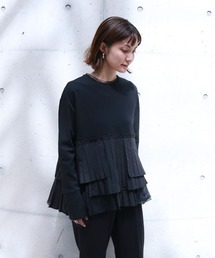 Marilyn Moon（マリリンムーン）の「ラッフルプリーツレイヤードトップ