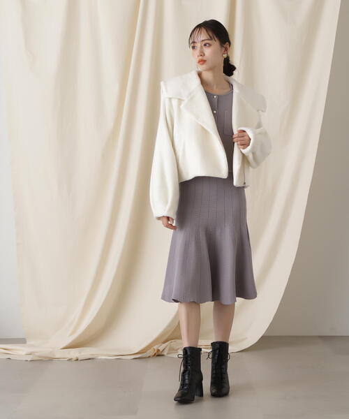 JILL by JILL STUART（ジルバイジルスチュアート）の「◇ビックカラーショートブルゾン（ブルゾン・レディース・ホワイト/ブラック・SMALL/MEDIUM）」の17枚目の写真