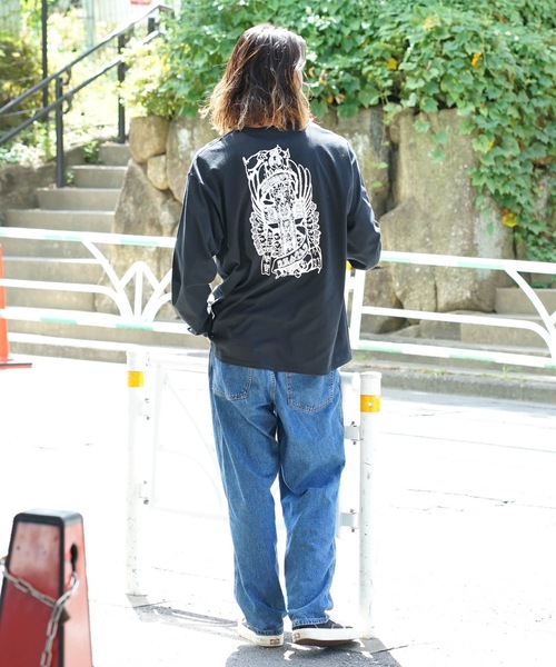 DOGTOWN(ドッグタウン)の「DT Dressen1 L/S T-SHIRTS/DOGTOWN(ドッグタウン)長袖バックプリントロンT(Tシャツ/カットソー・メンズ・ホワイト×ブラック/ブラック×ホワイト・MEDIUM/LARGE/X-LARGE)」の5枚目の写真