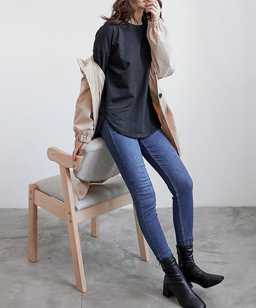 aimoha(アイモハ)の「ゆったりシルエット シンプルロングTシャツ(Tシャツ/カットソー・レディース・ホワイト/ブラック/ベージュ・MEDIUM/X-LARGE/LARGE)」の9枚目の写真