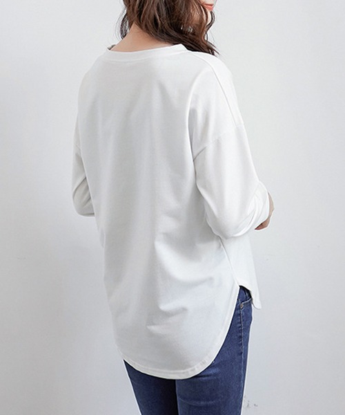 aimoha(アイモハ)の「ゆったりシルエット シンプルロングTシャツ(Tシャツ/カットソー・レディース・ホワイト/ブラック/ベージュ・MEDIUM/X-LARGE/LARGE)」の21枚目の写真