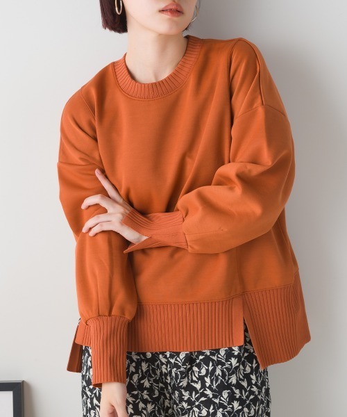 FURRY(ファーリー)の「軽量ボンディングドロップスリーブプルオーバー(Tシャツ/カットソー・レディース・グレー/グレイッシュベージュ/アイボリー/テラコッタ・FREE)」の3枚目の写真