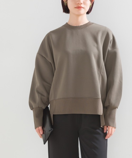 FURRY(ファーリー)の「軽量ボンディングドロップスリーブプルオーバー(Tシャツ/カットソー・レディース・グレー/グレイッシュベージュ/アイボリー/テラコッタ・FREE)」の10枚目の写真