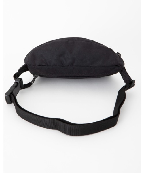 RVCA（ルーカ）の「RVCA メンズ  RVCA WAIST PACK II バッグ【2023年秋冬モデル】/ルーカワンポイントブランドロゴウエストポーチ（ボディバッグ/ウエストポーチ・メンズ・ブラック/ブルー・FREE）」の9枚目の写真
