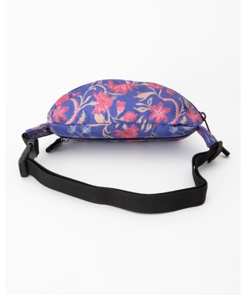 RVCA（ルーカ）の「RVCA メンズ  RVCA WAIST PACK II バッグ【2023年秋冬モデル】/ルーカワンポイントブランドロゴウエストポーチ（ボディバッグ/ウエストポーチ・メンズ・ブラック/ブルー・FREE）」の18枚目の写真