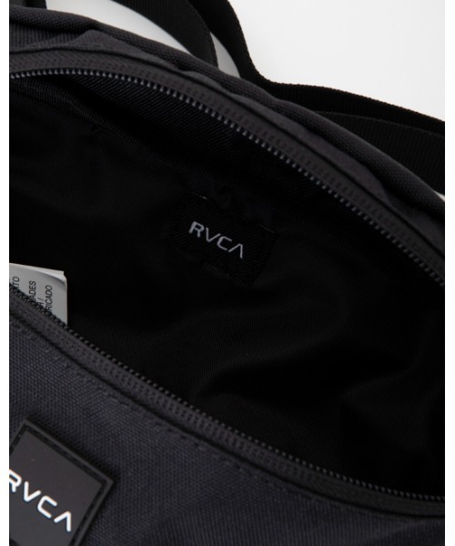 RVCA（ルーカ）の「RVCA メンズ  RVCA WAIST PACK II バッグ【2023年秋冬モデル】/ルーカワンポイントブランドロゴウエストポーチ（ボディバッグ/ウエストポーチ・メンズ・ブラック/ブルー・FREE）」の15枚目の写真