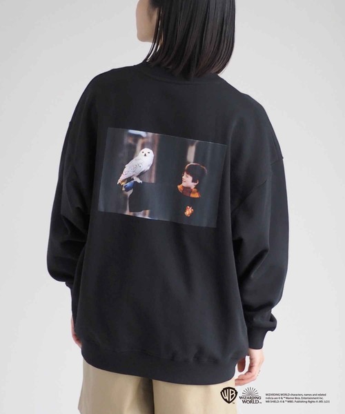 cepo（セポ）の「【ハリー・ポッター】映画フォトバックプリントスウェット（スウェット・レディース・ブラック/オフホワイト・M）」の2枚目の写真