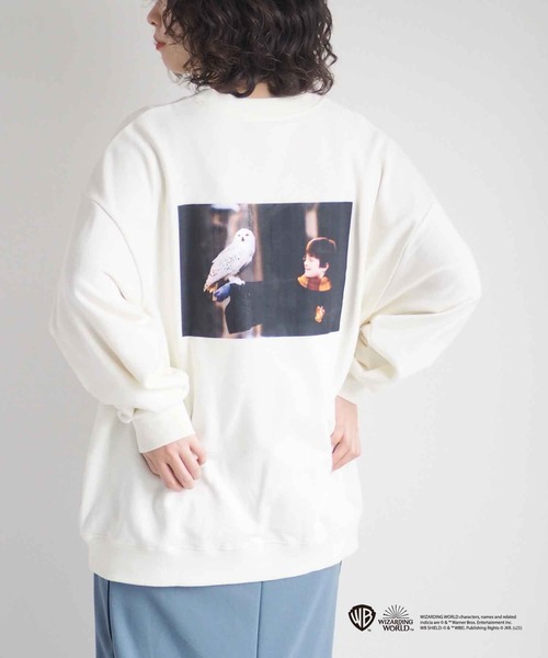 cepo（セポ）の「【ハリー・ポッター】映画フォトバックプリントスウェット（スウェット・レディース・ブラック/オフホワイト・M）」の3枚目の写真