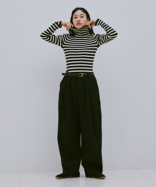 Libra Cue(リブラ キュー)の「ボーダーリブタートルネックプルオーバー(ニット/セーター・レディース・ブラック/グレー・FREE)」の8枚目の写真