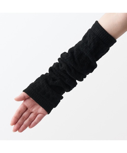 無印良品（ムジルシリョウヒン）の「ヤク混　手にも使える　レッグウォーマー（ソックス/靴下・レディース・ライトベージュ/ブラック/ブラウン系3/チャコールグレー・FREE）」の6枚目の写真
