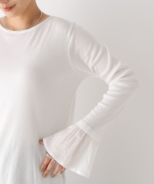 LEPSIM(レプシィム)の「カフスレイヤードプルオーバー 975625(Tシャツ/カットソー・レディース・グレー/オフホワイト・FREE)」の4枚目の写真