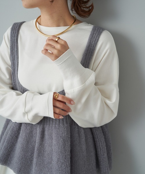 PUAL CE CIN（ピュアルセシン）の「ワンポイントモノグラム刺繍スムース起毛プルオーバー（Tシャツ/カットソー・レディース・ブラック/ブラック系その他/オフホワイト・FREE）」の6枚目の写真