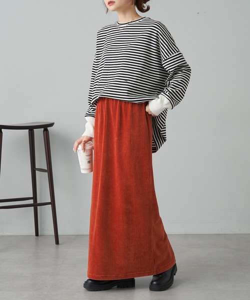 PUAL CE CIN（ピュアルセシン）の「ワンポイントモノグラム刺繍スムース起毛プルオーバー（Tシャツ/カットソー・レディース・ブラック/ブラック系その他/オフホワイト・FREE）」の15枚目の写真