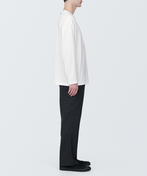 無印良品(ムジルシリョウヒン)の「汚れが落ちやすい吸汗速乾クルーネック長袖Tシャツ(Tシャツ/カットソー・メンズ・ネイビー/ブラック/グレー/オフホワイト・M/S/XS/XL/L)」の12枚目の写真